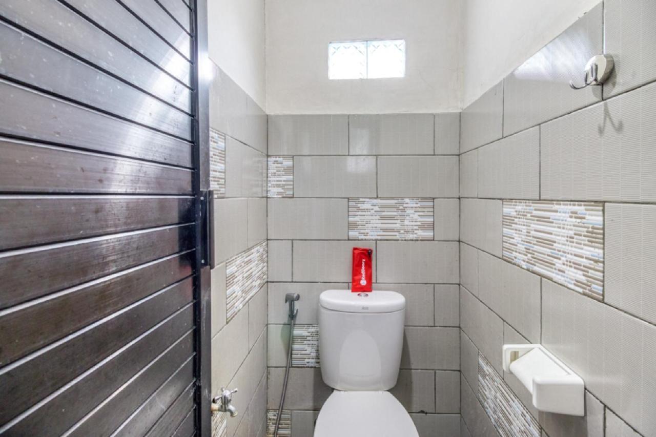 Reddoorz Hostel Near Stadion Mandala Krida Yogya Yogyakarta Eksteriør billede
